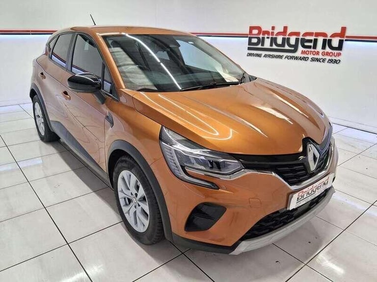 image for 2021 Renault Captur 1.0 TCe Iconic SUV 5dr HATCHBACK Petrol Manual