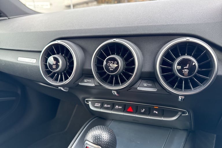 2021 Audi TT Coup- S line 40 TFSI  197 PS S tronic Coupe PETROL Automatic