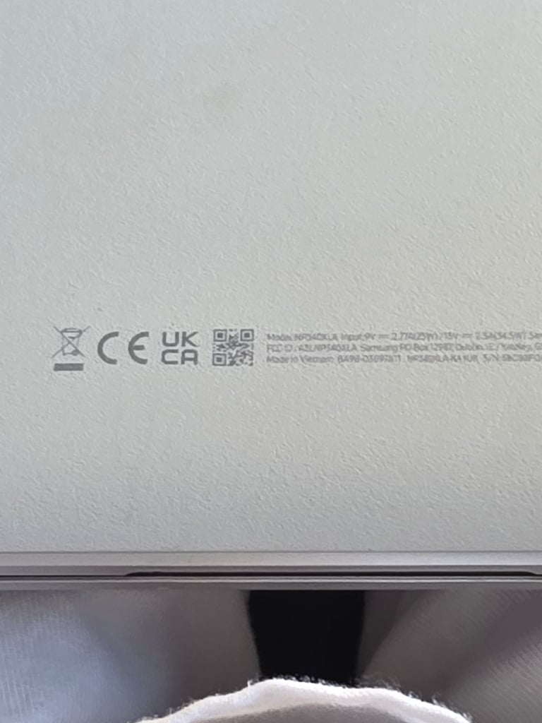 SAMASUNG GALAXY LAPTOP