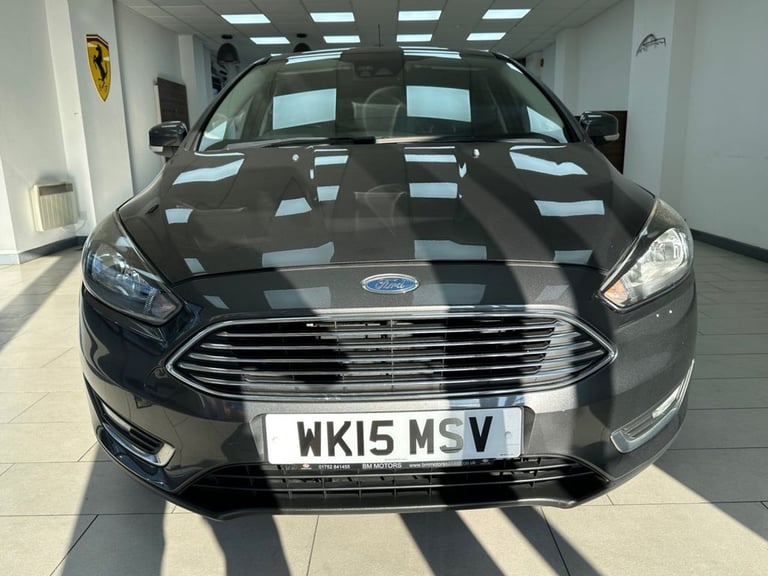 2015 Ford Focus 1.0 EcoBoost 125 Titanium 5dr HATCHBACK PETROL Manual