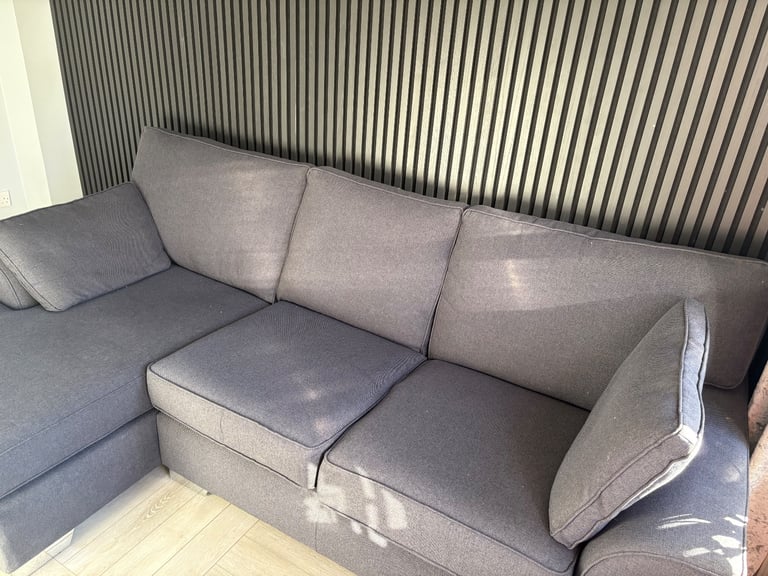Corner sofa