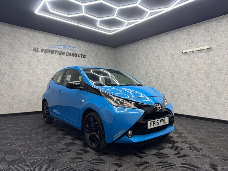 2016 Toyota AYGO 1.0 VVT-i x-cite x-shift Euro 6 5dr HATCHBACK Petrol Automatic