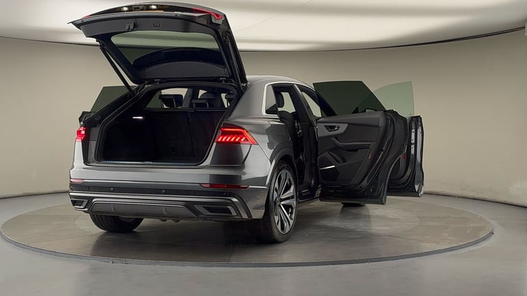 2023 Audi Q8 3.0 TFSI V6 55 S line SUV 5dr Petrol Tiptronic quattro Euro 6 (s/s) (340 ps SUV Petr...