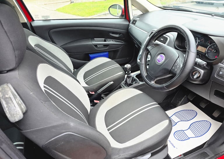 Fiat, GRANDE PUNTO, Hatchback, 2009, Manual, 1368 (cc), 3 doors