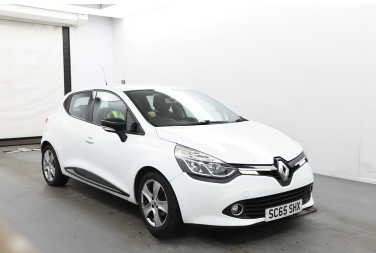 2015 Renault Clio 1.2 16V Dynamique Nav 5dr HATCHBACK Petrol Manual