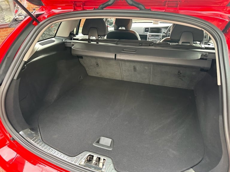 2015 Volvo V60 T3 [152] SE Nav 5dr Geartronic ESTATE PETROL Automatic