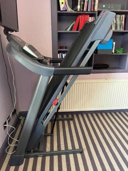 ProForm foldable treadmill with pro shox