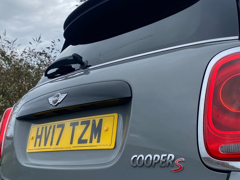 2017 MINI Hatch 2.0 Cooper S 3dr - Sat Nav &amp; Parking Sensors &amp; Chili Pack HATCHBACK Petro...