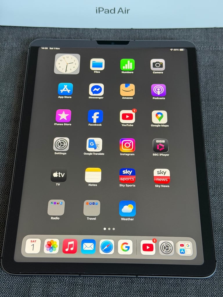 IPAD AIR 5TH GEN 256 GB