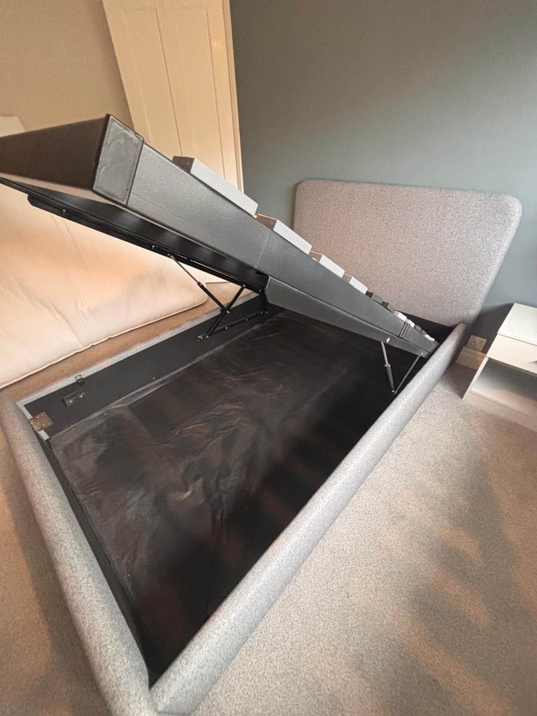 John Lewis Bonn Bed . Ottoman Small Double, with Mattress