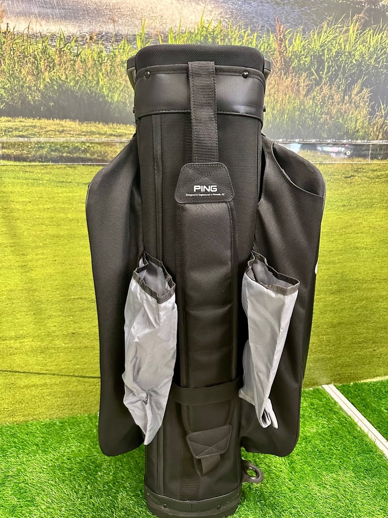 Ping DLX cart bag 