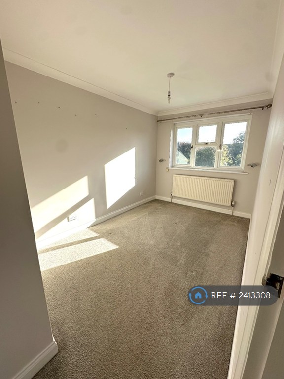 3 bedroom house in South Terrace, Bognor Regis, PO22 (3 bed) (#2413308)
