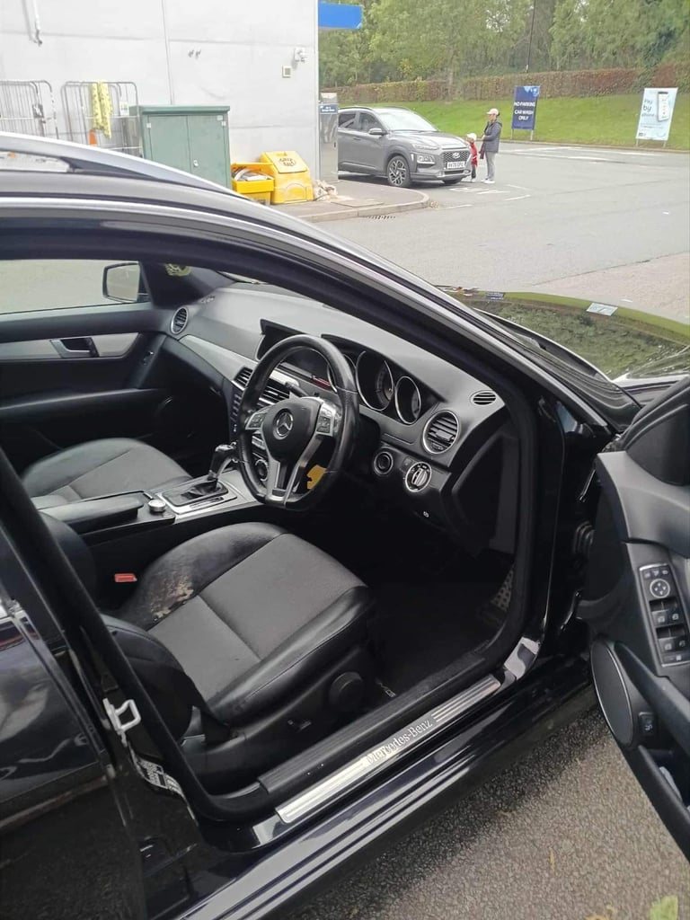 Mercedes-Benz, C CLASS, Estate, 2012, Semi-Auto, 2143 (cc), 5 doors