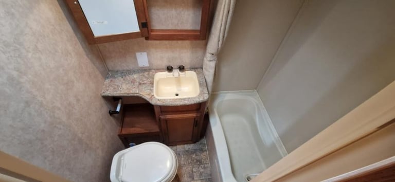 2013 Forest River Salem Cruise Lite 291FB 9 Berth American Caravan 5th Wheel RV