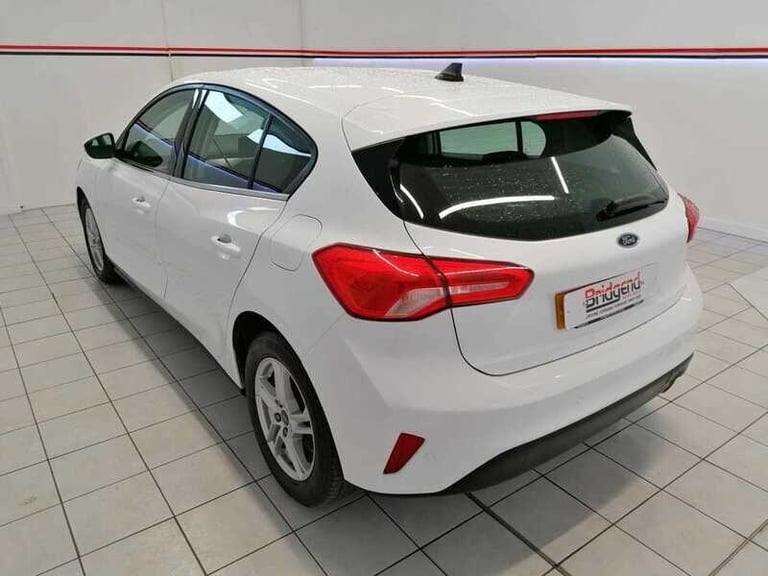 2022 Ford Focus 1.0T EcoBoost Zetec 5dr HATCHBACK Petrol Manual