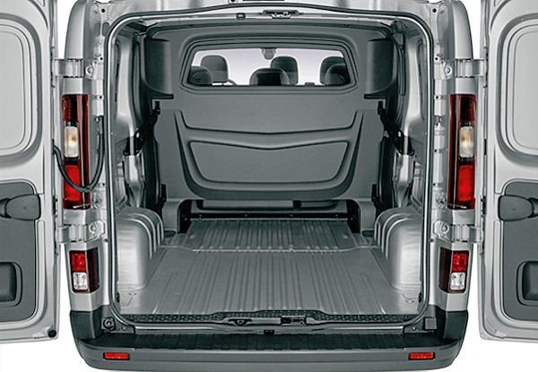 RENAULT TRAFIC LL30 LWB EXTRA SPORT 6 SEAT CREW VAN AUTO GEARBOX  ** BRAND NEW**