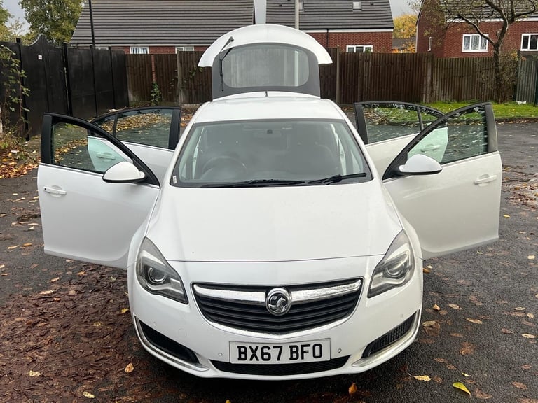 2018 Vauxhall Insignia HATCHBACK Diesel Manual