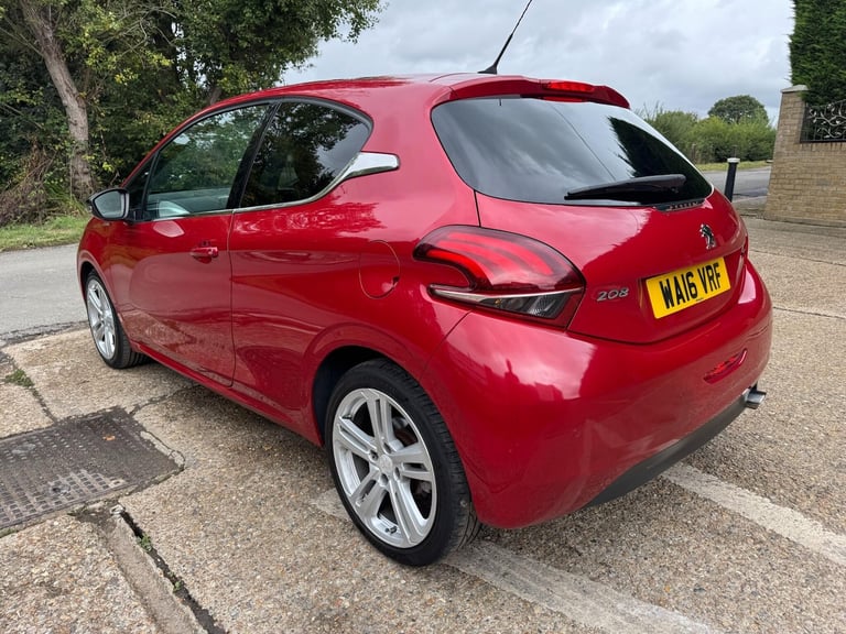 2016 Peugeot 208 1.2 Puretech Gt Line Hatchback HATCHBACK Petrol Manual