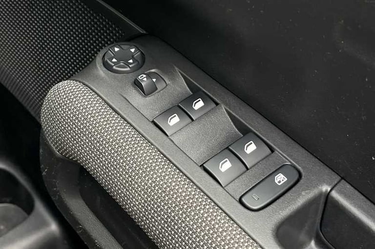 2019 Citroen C3 Aircross 1.2 PureTech Flair 5dr MPV PETROL Manual