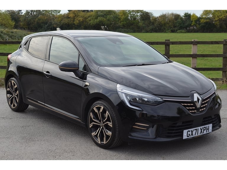 2021 Renault Clio TCe Lutecia Hatchback Petrol Manual
