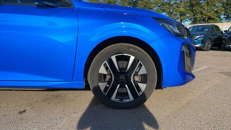 2024 Peugeot 208 50kWh E-Style Hatchback 5dr Electric Auto (7.4kW Charger) (136 ps) Hatchback Ele...