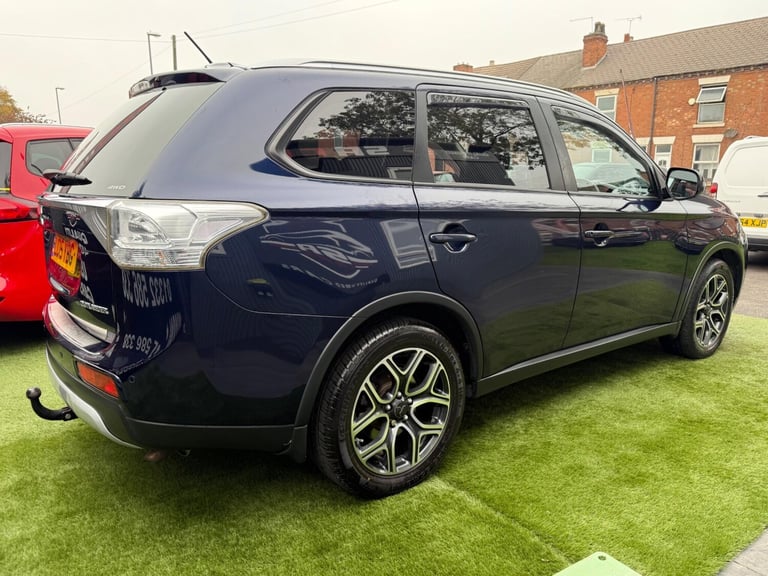 2015 Mitsubishi Outlander 2.2 DI-D GX3 SUV 5dr Diesel Auto 4WD Euro 5 (s/s) (150 ps) ESTATE Diese...
