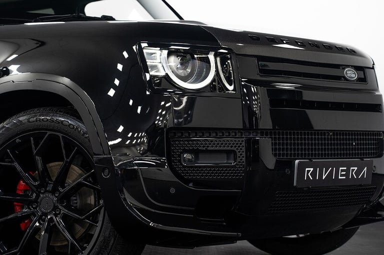 2024 Land Rover Defender 3.0 D250 X-Dynamic HSE 90 3dr Auto ESTATE DIESEL Automatic