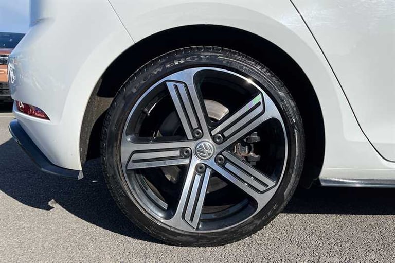 2020 Volkswagen Golf 2.0 TSI R Hatchback 5dr Petrol DSG 4Motion Euro 6 (s/s) (300 ps) Hatchback P...
