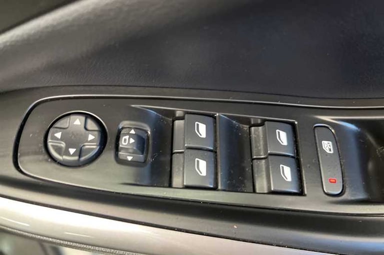 2022 Vauxhall Grandland 1.2 Turbo GS Line 5dr HATCHBACK PETROL Manual