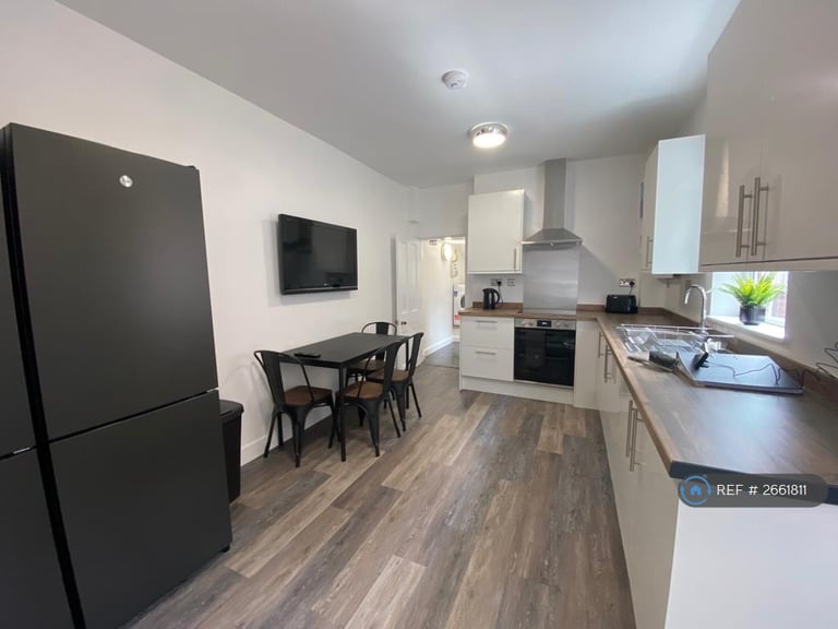 1 bedroom in Sandon Road, Stafford, ST16 (#2661811)