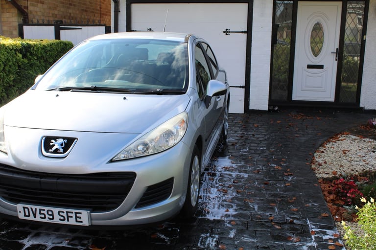 Peugeot, 207, Hatchback, 2009, Manual, 1360 (cc), 5 doors