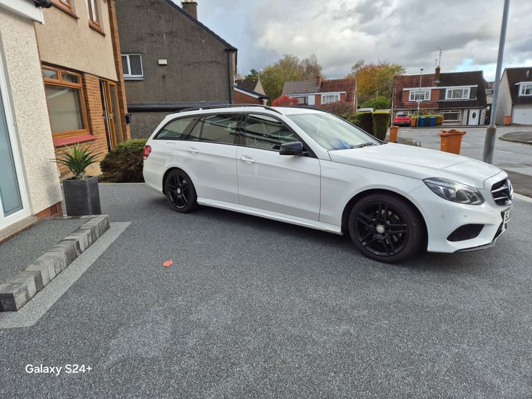 image for Mercedes-Benz, E CLASS, Estate, AMG Night Edition, 2015, Semi-Auto, 2143 (cc), 5 doors