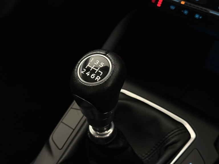 2020 Ford Focus 1.0T EcoBoost Titanium Euro 6 (s/s) 5dr HATCHBACK Petrol Manual