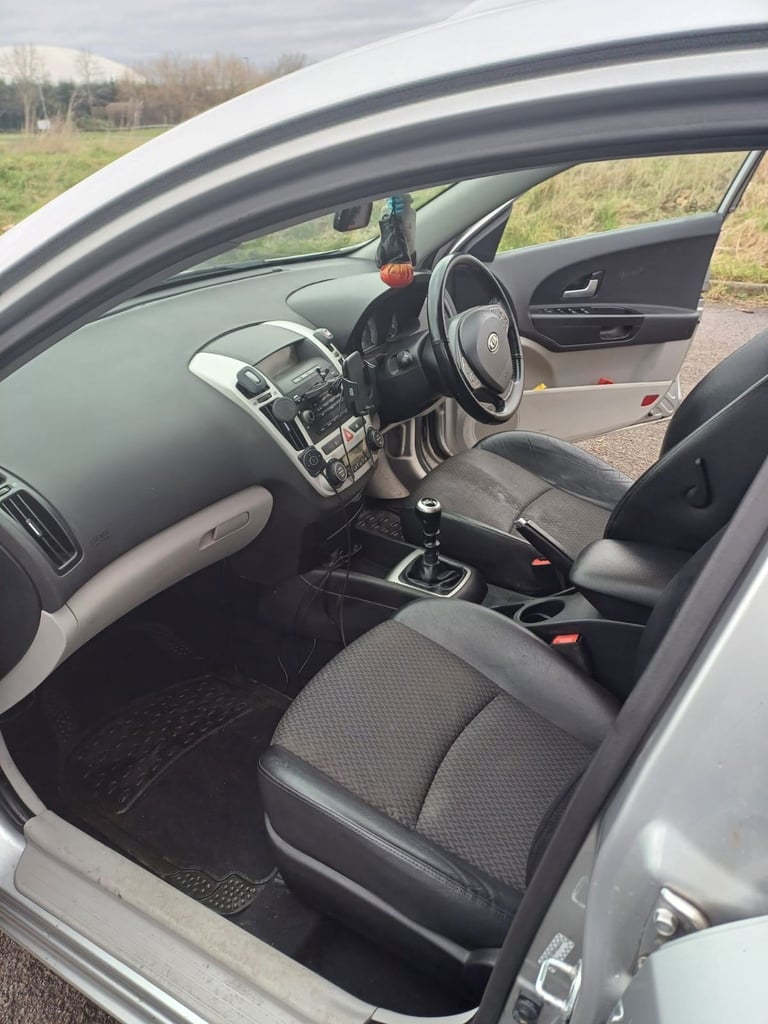 Kia, CEED, Estate, 2008, Manual, 1582 (cc),5 doors - Image 9