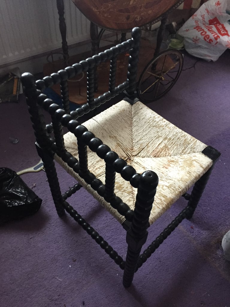 Antique bobbin chair