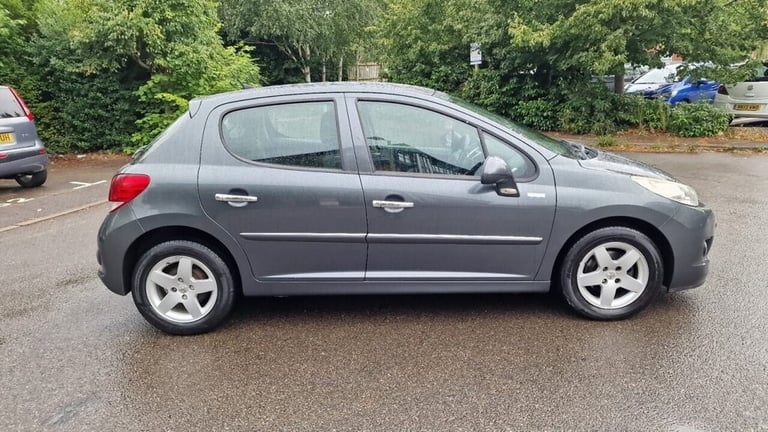 2010 Peugeot 207 1.4 Millesim Hatchback 5dr Petrol Manual Euro 5 (75 ps) Hatchback Petrol Manual