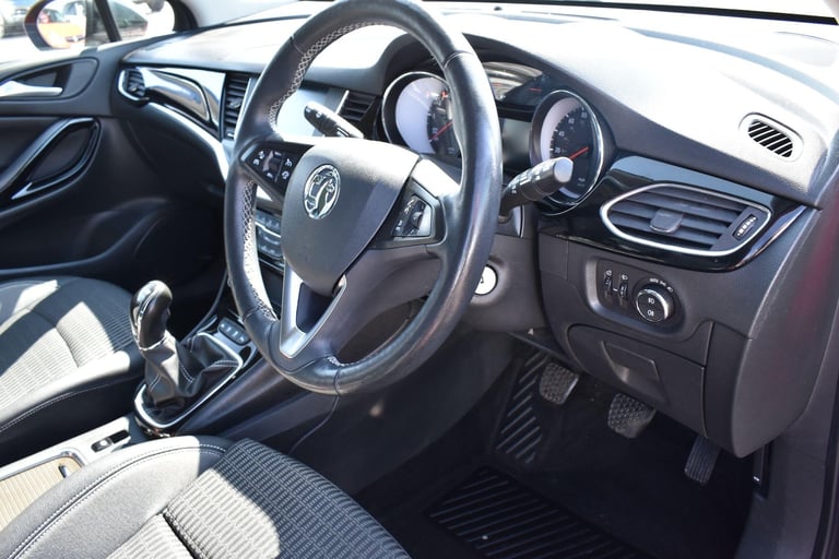2022 Vauxhall Astra 1.2 Turbo Griffin Edition Euro 6 (s/s) 5dr Petrol
