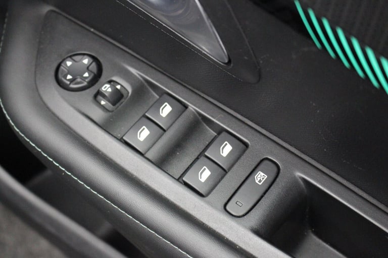 2022 Peugeot 208 5dr 100kW Allure Premium 50kWh Automatic Hatchback Electric Automatic