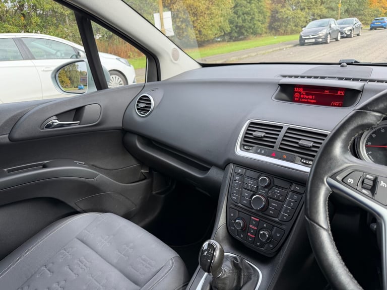 2015 Vauxhall Meriva 1.4i 16V Tech Line 5dr MPV Petrol Manual