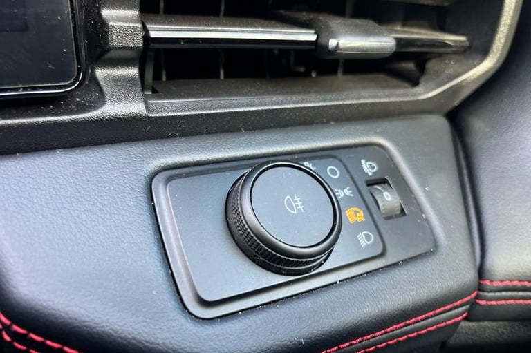 2024 Ford Puma ST-LINE X | Rear Parking Sensors | Cruise Control | Wireless Charging Pad M Hatchb...