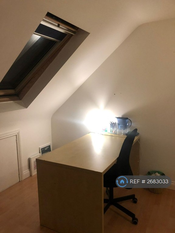 1 bedroom in Holly Tree Farm, Manchester, M20 (#2683033)