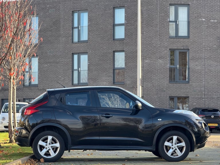 Nissan, JUKE, Hatchback, 2011, Manual, 1598 (cc) 5 doors