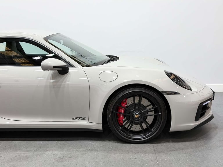 2023 Porsche 911 GTS 2dr PDK COUPE PETROL Automatic