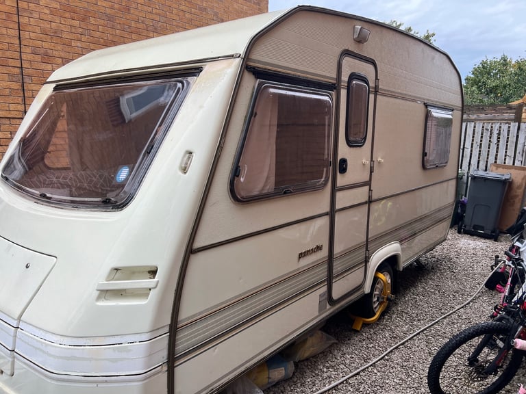 5 berth caravan 