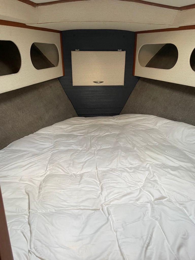 Moody 30 1979 Sailing Yacht.........