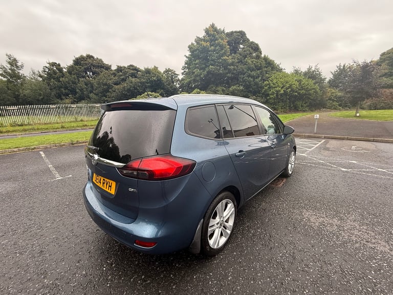 7-SEATER JUST SERVICED NEW CLUTCH AND FLYWHEEL GREAT FAMILY CAR