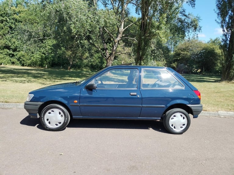 1995 FORD FIESTA MK3 1.1 QUARTZ 3 DOOR HATCHBACK GENUINE 37K 1 OWNER CLASSIC
