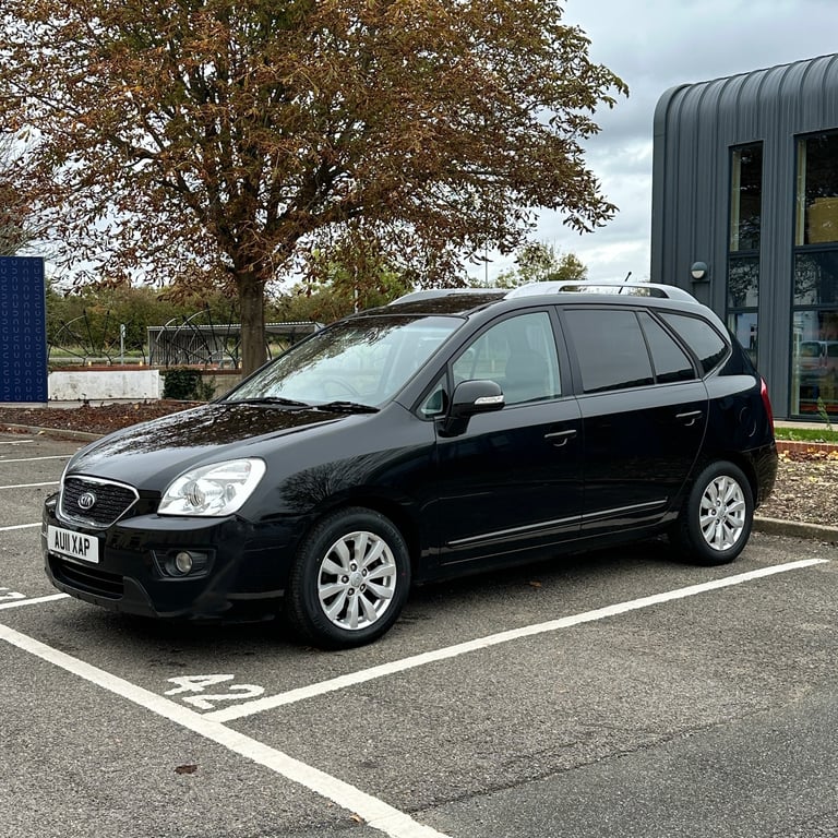 image for Kia Carens – 7 seater, 12 Months MOT, 63k miles