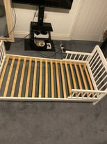 Toddler bed (free) 