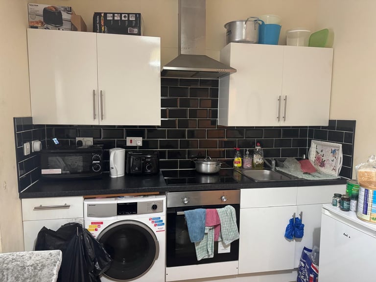 1 Bedroom Flat to Rent in London SE18